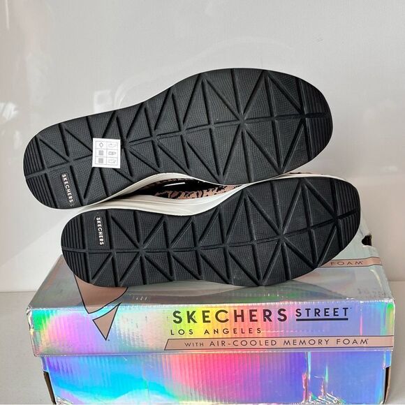 Skechers Billion Cat Cruisers Washable Knit Lace-Up Sneakers - Picture 7 of 7